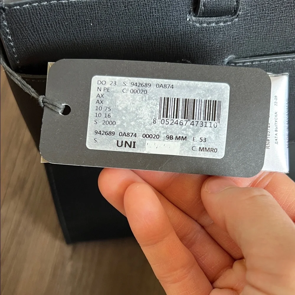 Emporio Armani Black Leather Tote with Tag - Picture 5 of 5